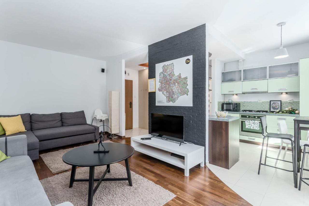 Chill Apartments Kabaty Family Warsaw Ngoại thất bức ảnh