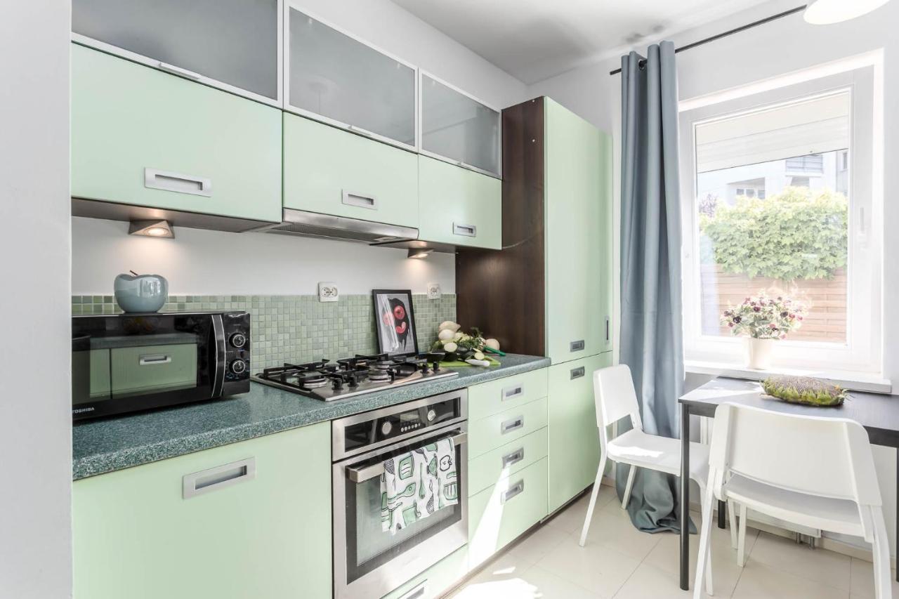 Chill Apartments Kabaty Family Warsaw Ngoại thất bức ảnh