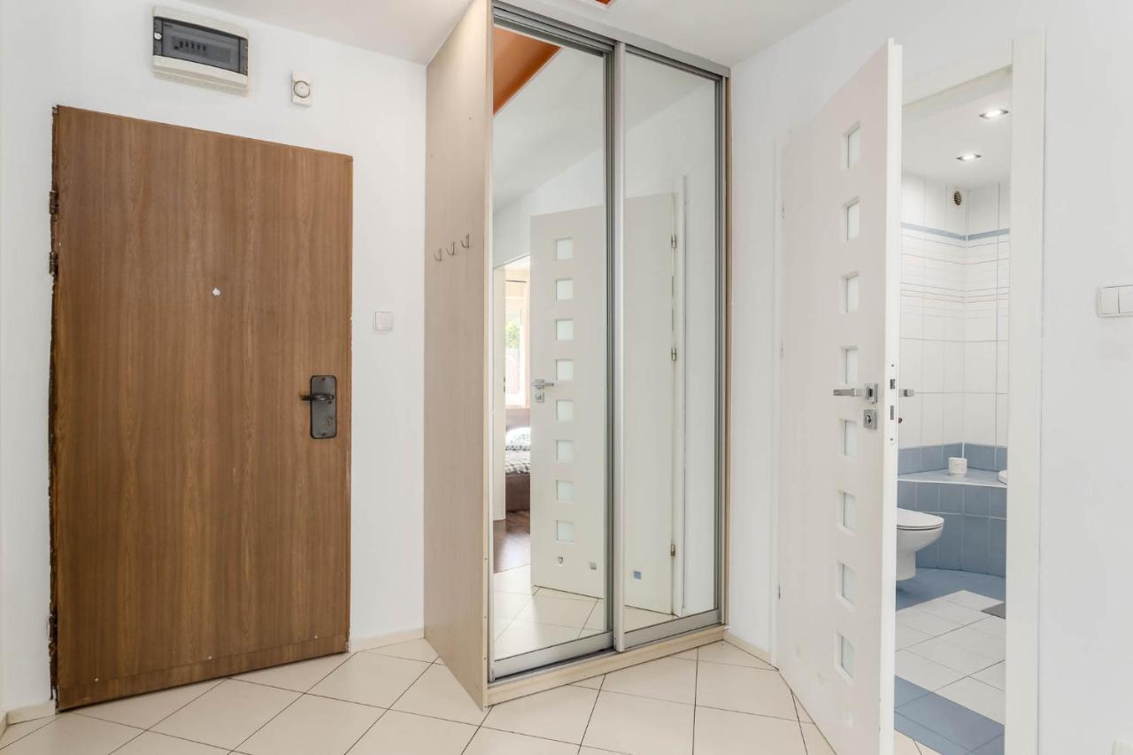 Chill Apartments Kabaty Family Warsaw Ngoại thất bức ảnh