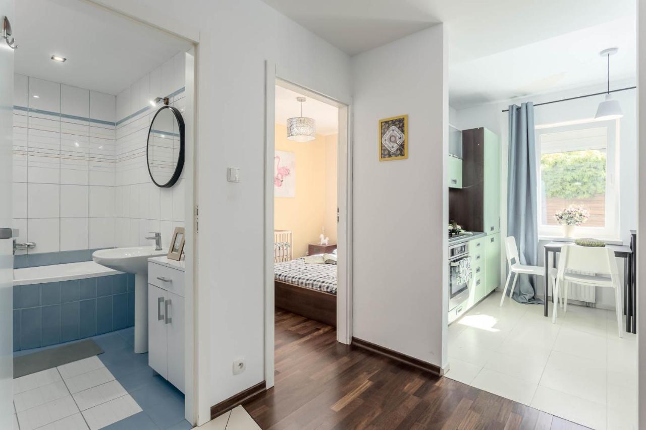 Chill Apartments Kabaty Family Warsaw Ngoại thất bức ảnh